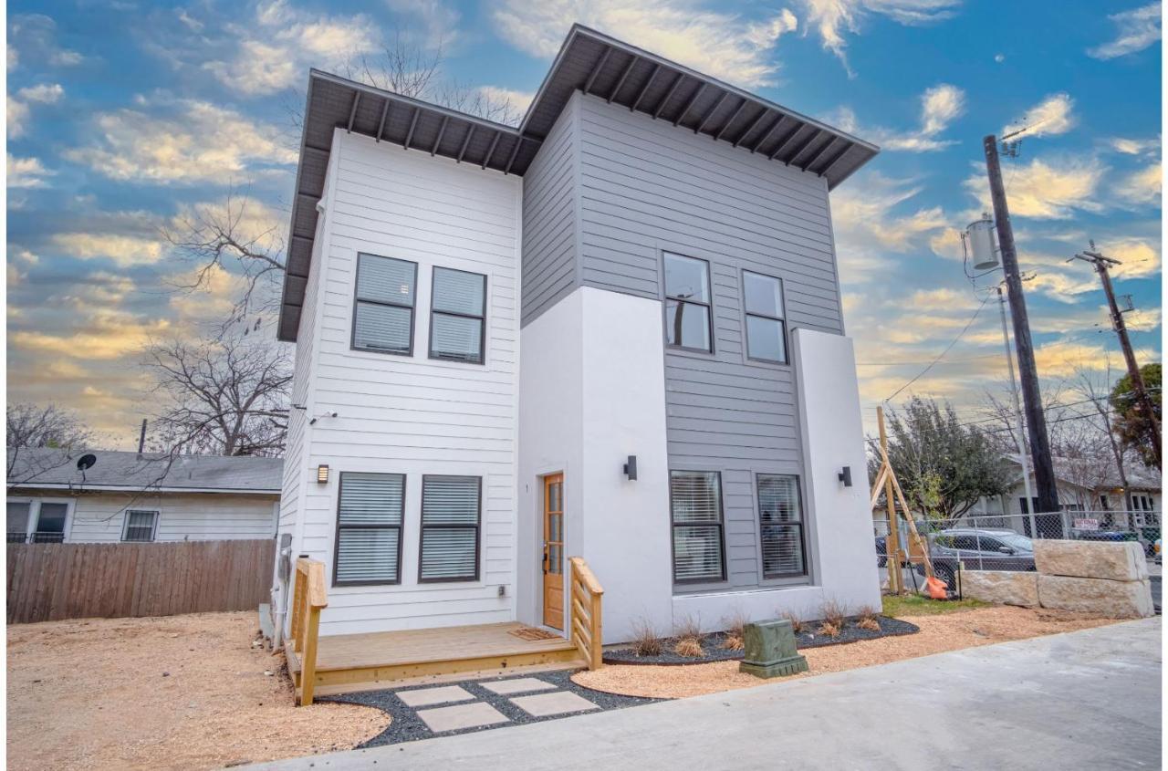 Brand New Stylish 3br2ba Near Exciting Downtown