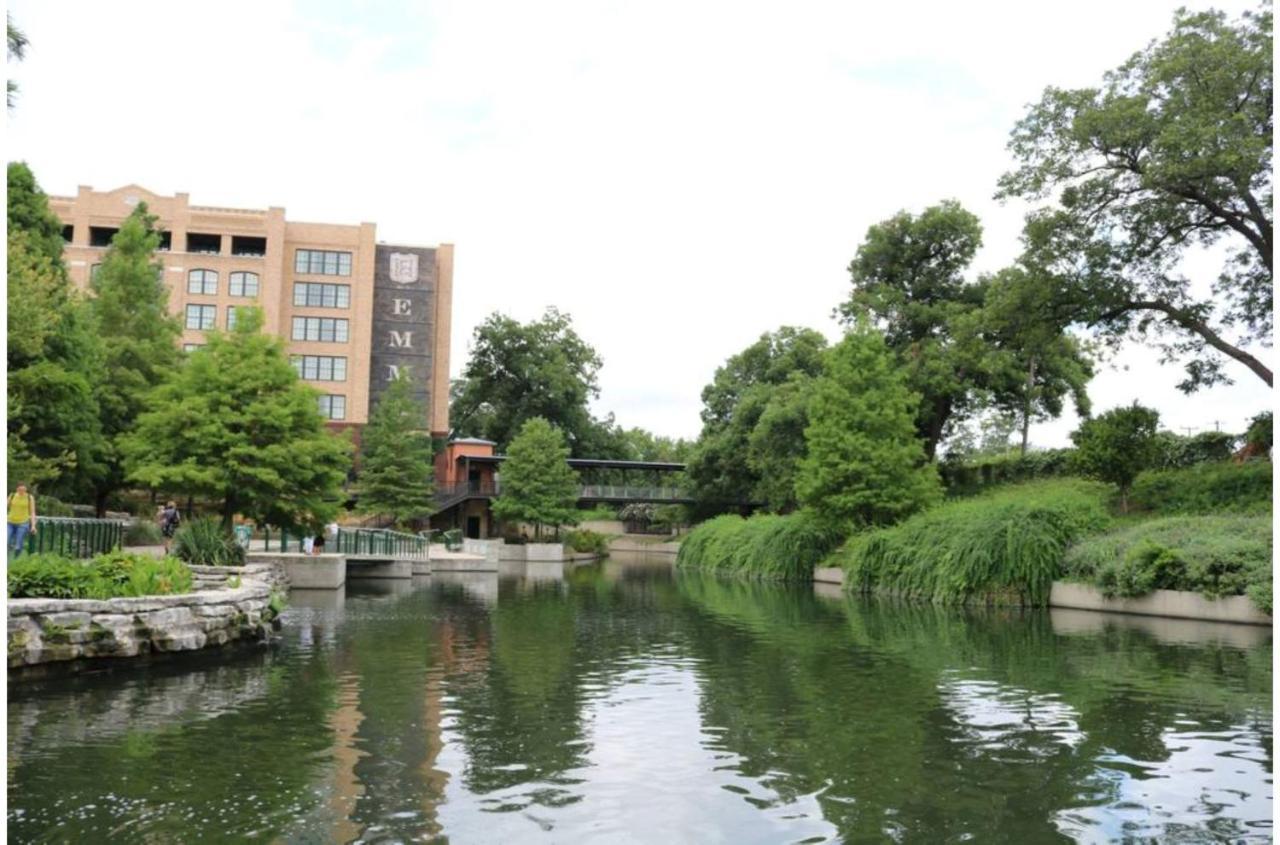 Brand New Stylish 3br2ba Near Exciting Downtown San Antonio